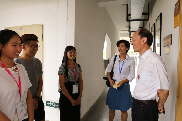 1504959682365167.jpg 2C5C9